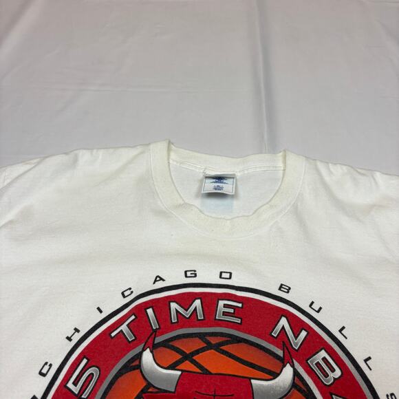 Vintage 1997 Chicago Bulls Pro Player 5 Time Champion Tee Shirt Men's XL - Picture 10 of 11